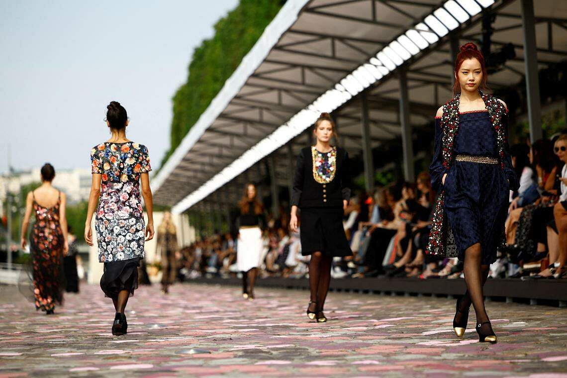 Chanel Takes Haute Couture to the Quai for Fall 2023 - Fashionista