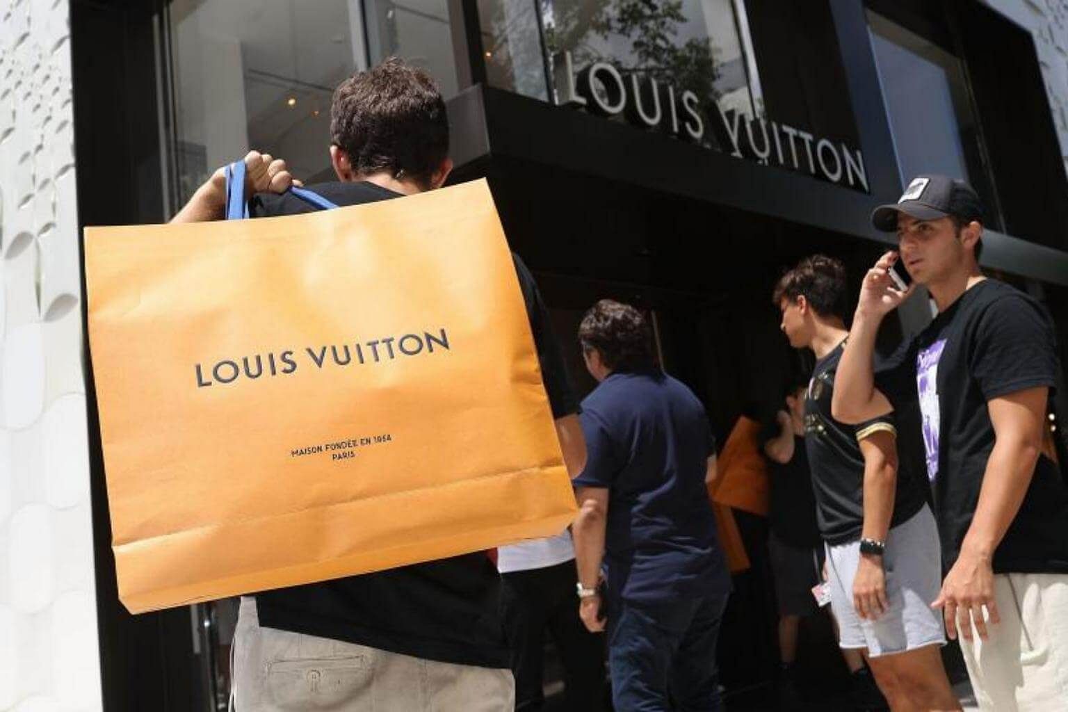 Louis Vuitton Announces the $2,450 Tambour Horizon