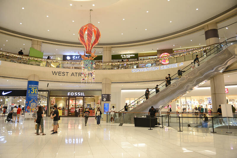 Fossil  West Edmonton Mall