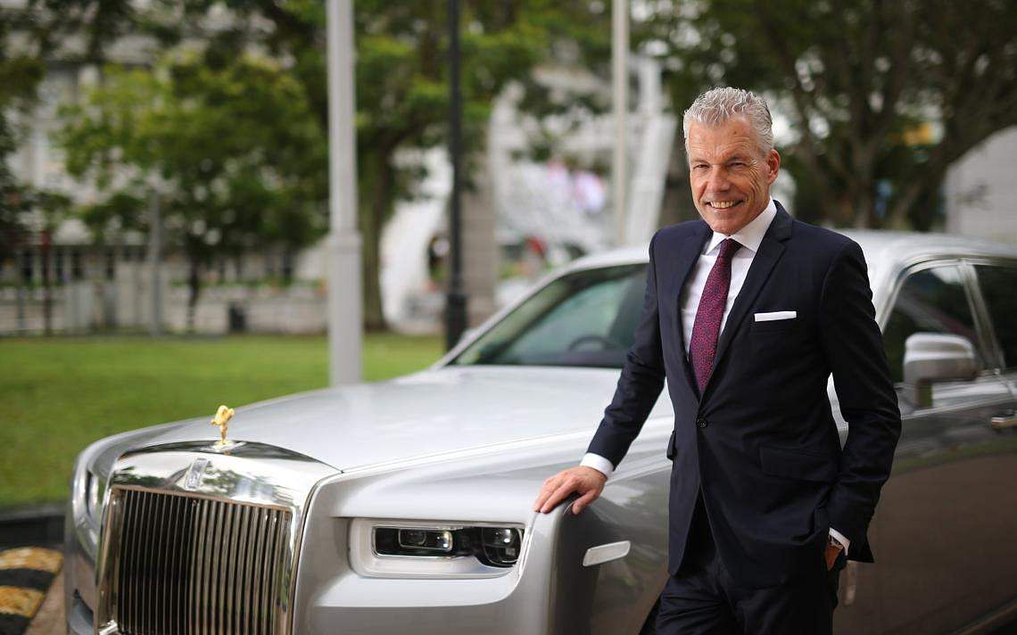 Rolls-Royce sees record sales 2022, no slowdown in spending