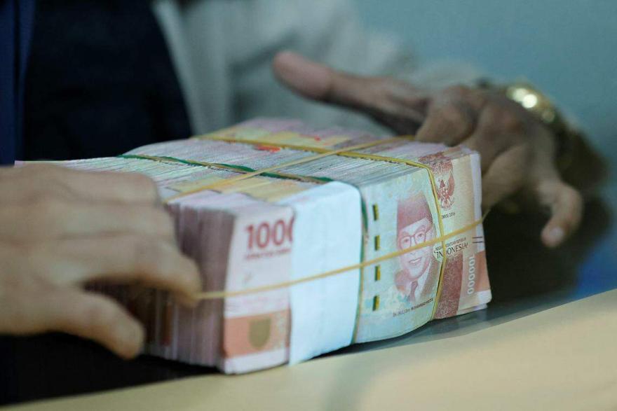 Indonesia S Rupiah Charges To The Top Of Asia S Best Performing