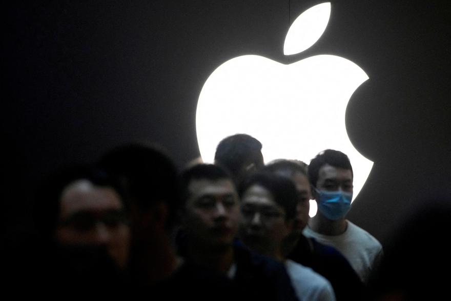 China's ban on Apple's iPhone accelerates, Global Enterprise - THE BUSINESS TIMES