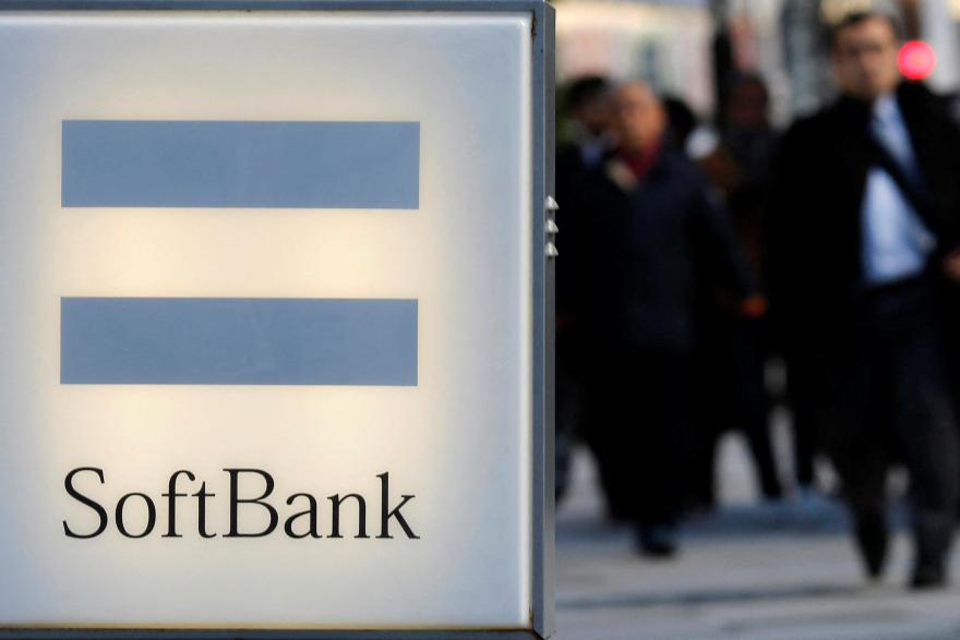 SoftBank posts first profit in five quarters with US.6 billion net income