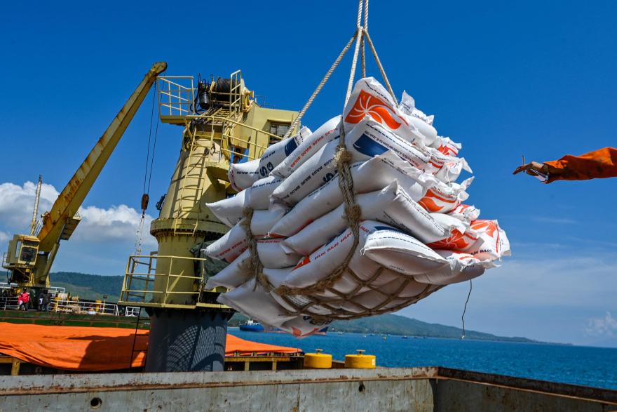 Indonesia president says rice prices will decrease soon on incoming supply