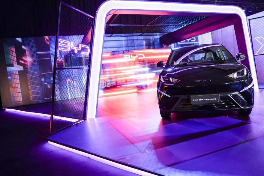 Chinese automaker BYD looking for Mexico plant location, executive says