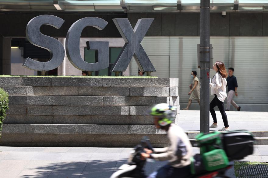 Singapore stocks rise on Thursday; STI up 0.3% Singapore stocks rise on Thursday; STI up 0.3%