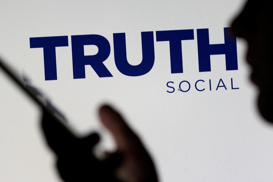 Investors greenlight Trump’s US billion social media deal Investors greenlight Trump’s US billion social media deal