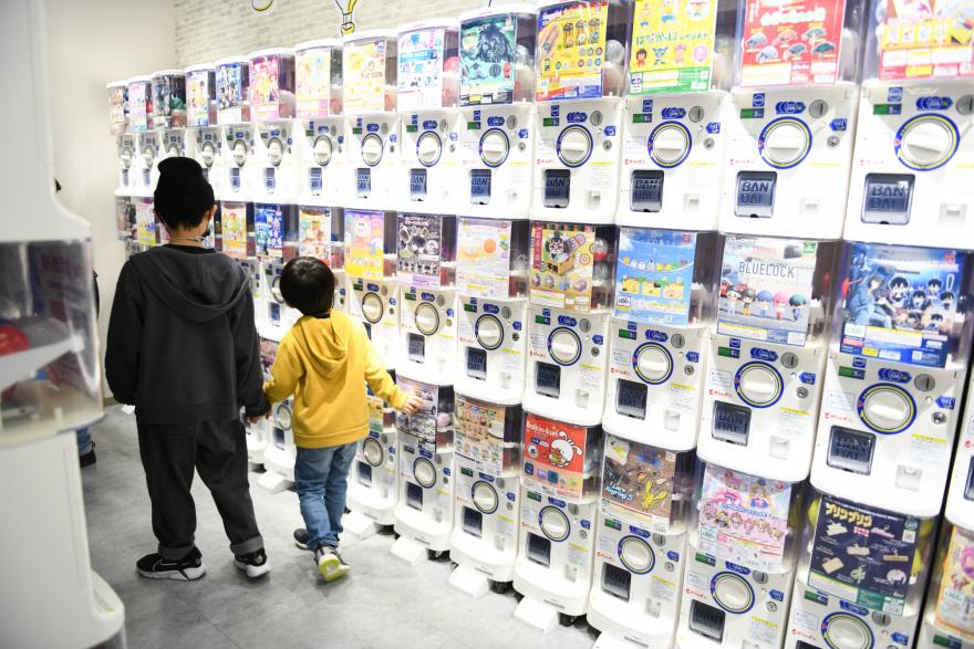 Top capsule-toy maker Bandai bets on huge market outside Japan Top capsule-toy maker Bandai bets on huge market outside Japan