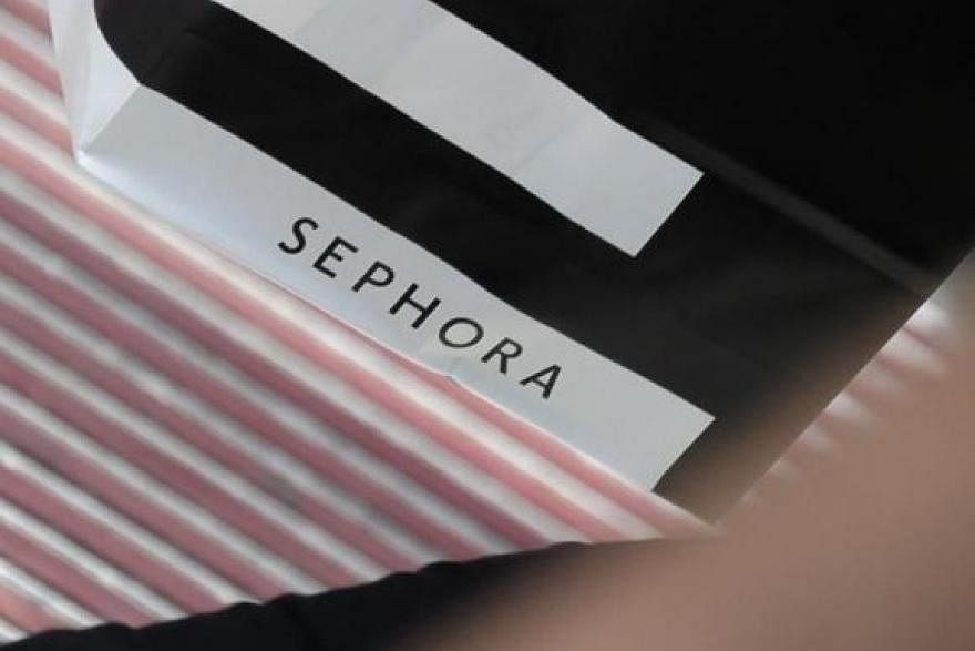 Sephora seeks to enrapture Asian buyers 